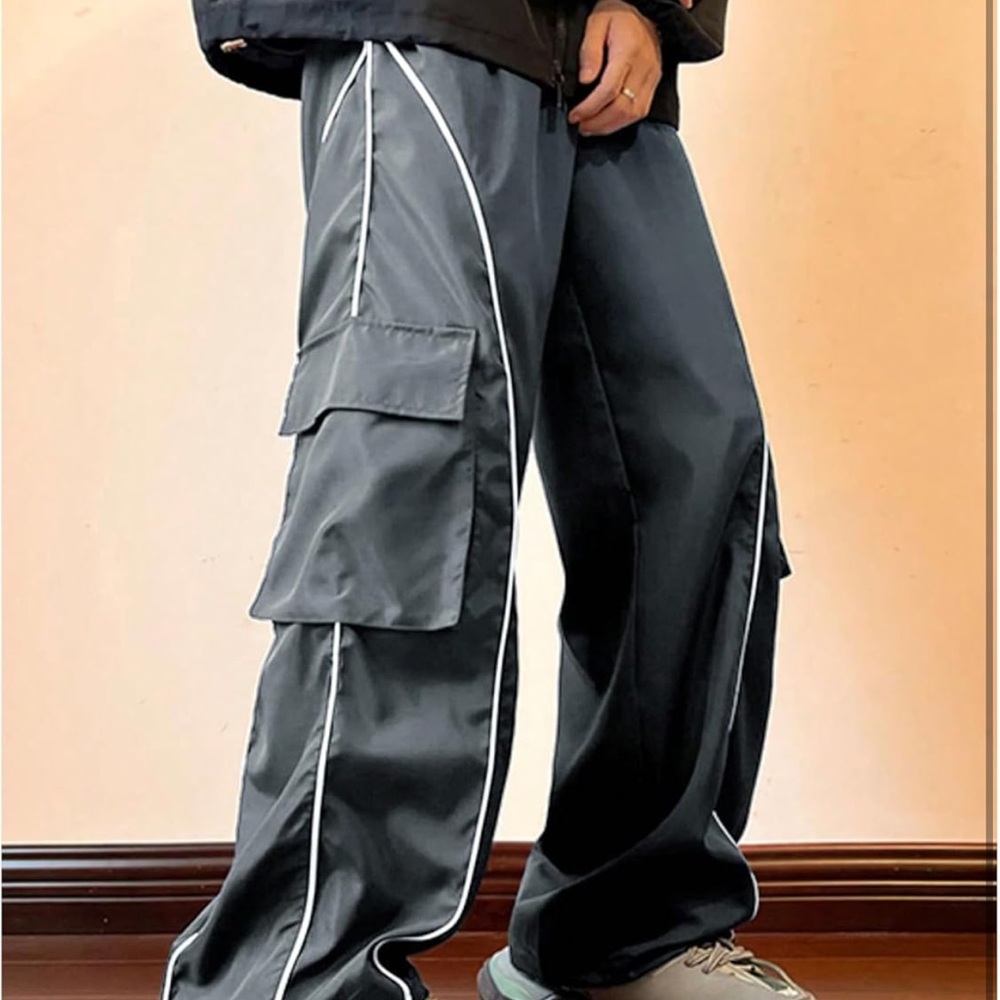 SHEIN Dark Gray Cargo Pants with White Trim - Picture 2 of 5